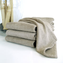 https://www.nandinagreen.com/cdn/shop/products/ARA27HT_Aragon_Desert_Sand_Hand_towels3_medium.jpg?v=1558973796