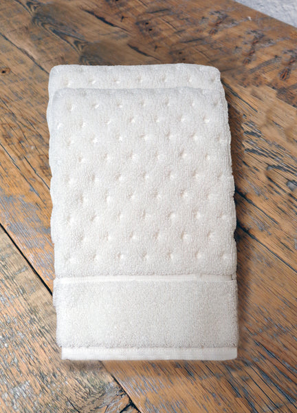 ESSENCE ORGANIC COTTON TOWEL