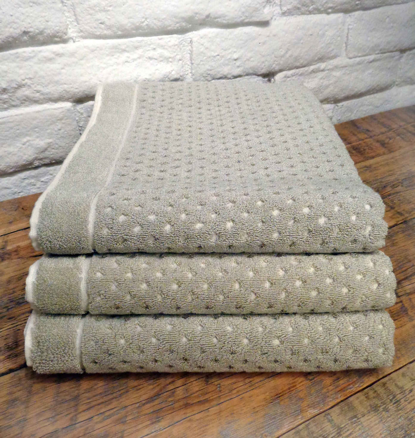 ESSENCE ORGANIC COTTON TOWEL